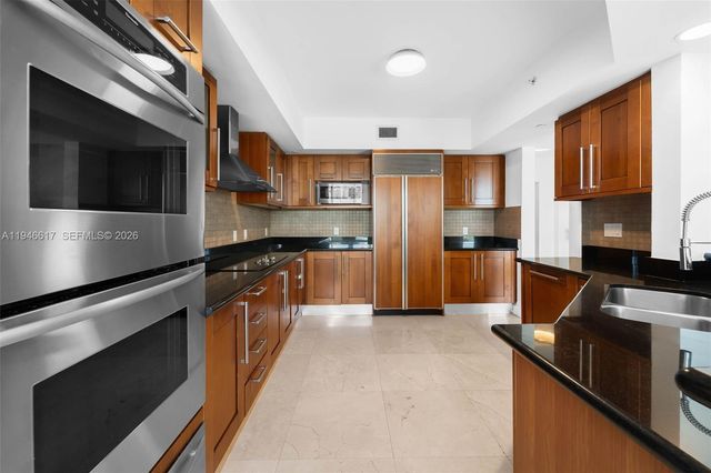 3301 NE 183rd St 508, Aventura, FL 33160