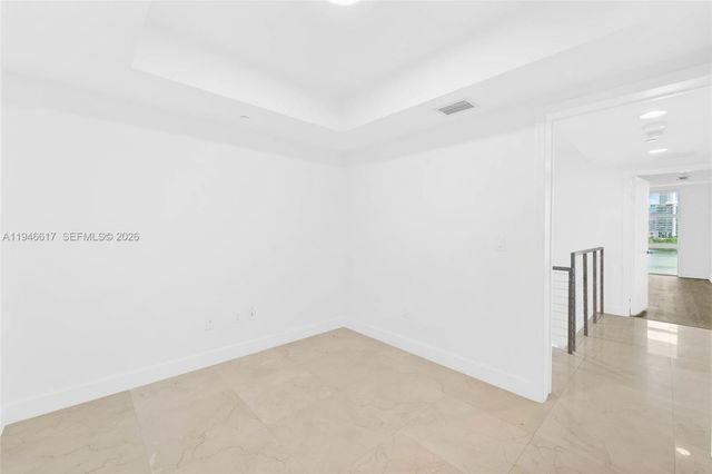 3301 NE 183rd St 508, Aventura, FL 33160