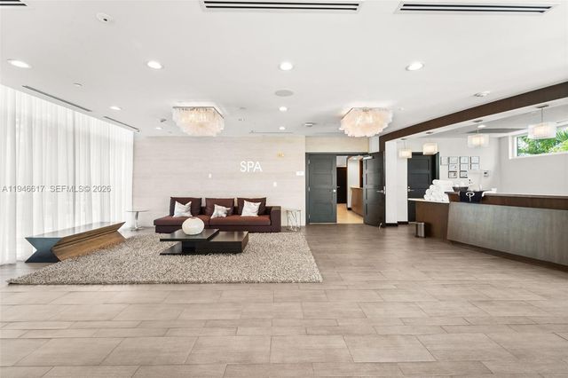 3301 NE 183rd St 508, Aventura, FL 33160