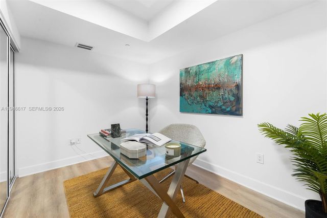 3301 NE 183rd St 508, Aventura, FL 33160