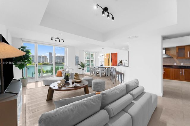 3301 NE 183rd St 508, Aventura, FL 33160