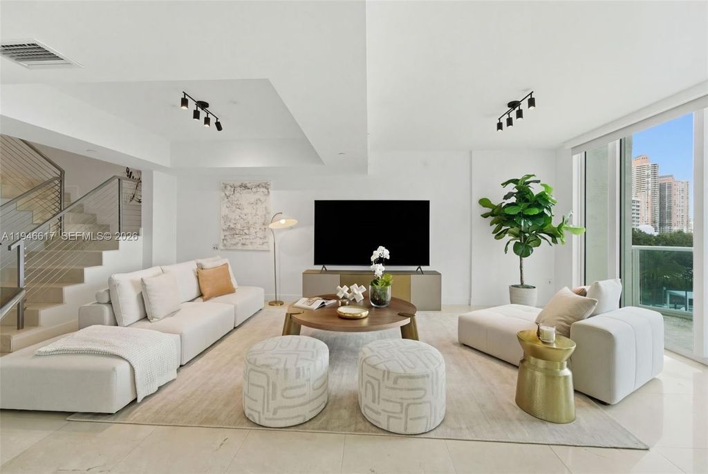 3301 NE 183rd St 508, Aventura, FL 33160