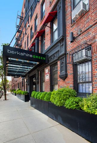 4222 Ketcham St Apt 9D, New York City, NY 11373