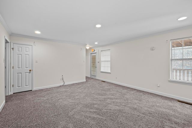 2211 Westport Loop, Little Rock, AR 72212