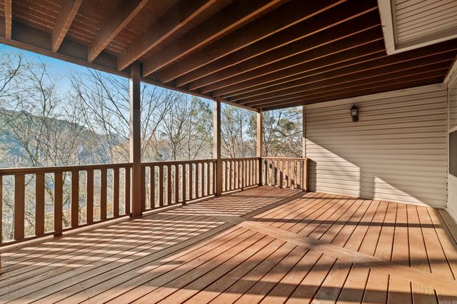 2211 Westport Loop, Little Rock, AR 72212