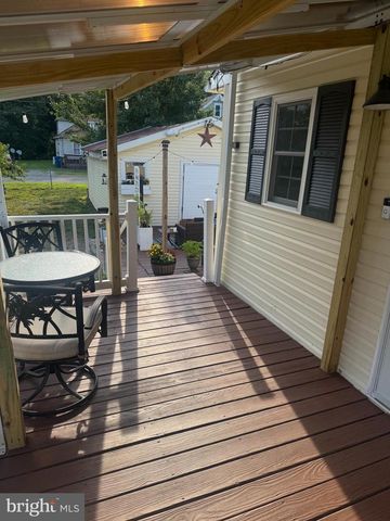 6 HALL ST, Selbyville, DE 19975
