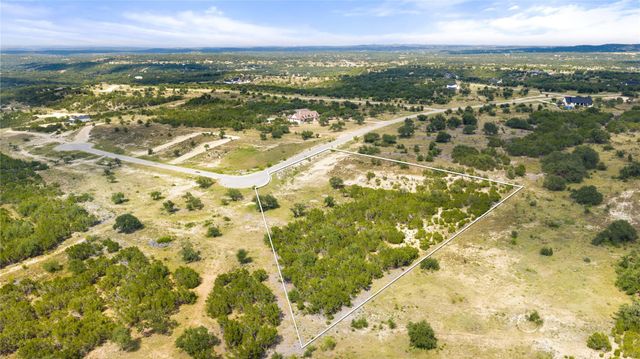147 E Flying Owl DR, Johnson City, TX 78636