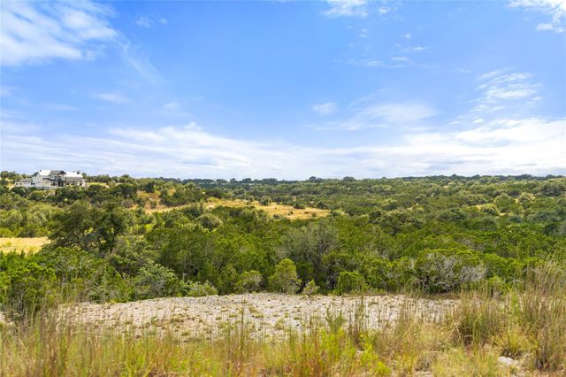 147 E Flying Owl DR, Johnson City, TX 78636