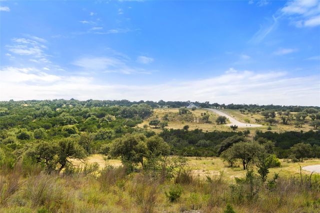 147 E Flying Owl DR, Johnson City, TX 78636