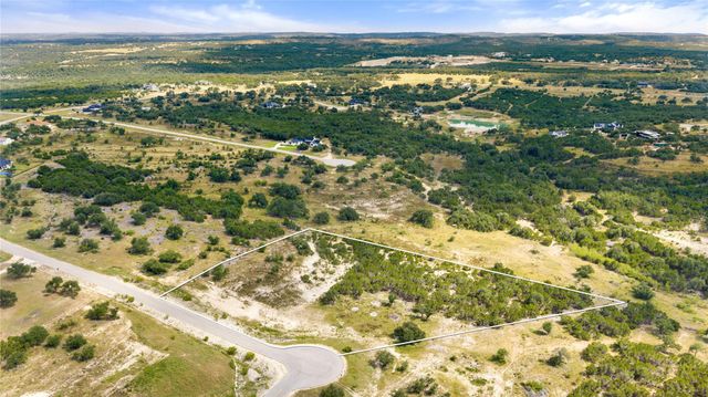 147 E Flying Owl DR, Johnson City, TX 78636