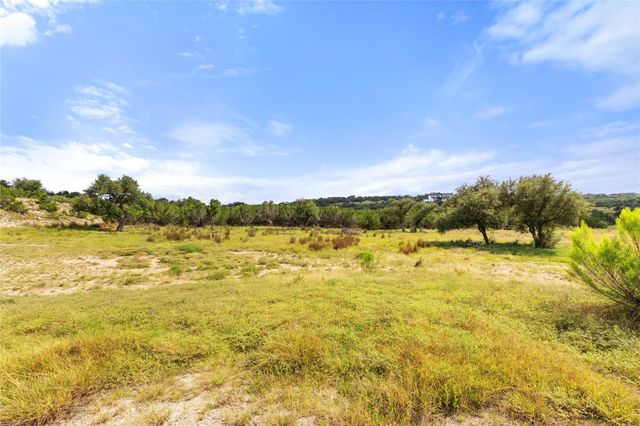 147 E Flying Owl DR, Johnson City, TX 78636