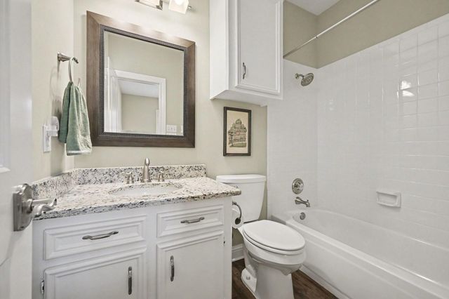 11614 Vailrun Drive, Houston, TX 77070