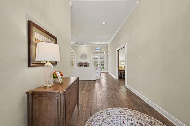 11614 Vailrun Drive, Houston, TX 77070
