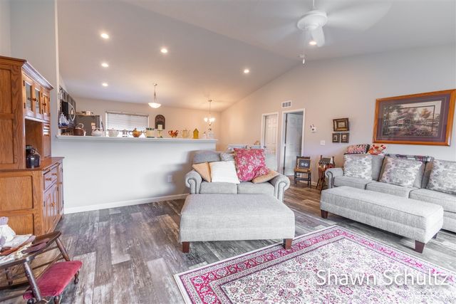 1996 Orlov Drive, Hudsonville, MI 49426