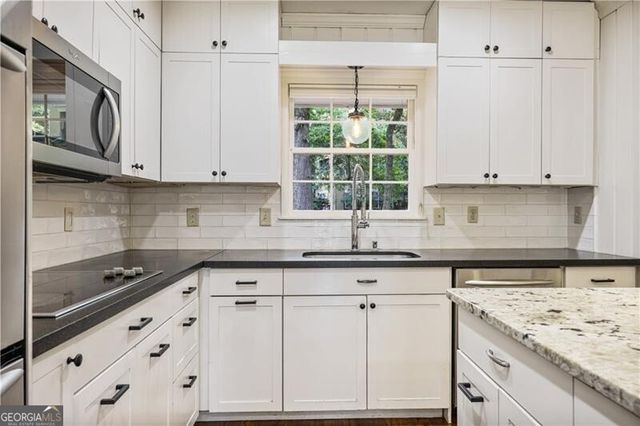 2509 Sharondale Drive NE, Atlanta, GA 30305