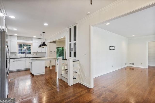 2509 Sharondale Drive NE, Atlanta, GA 30305