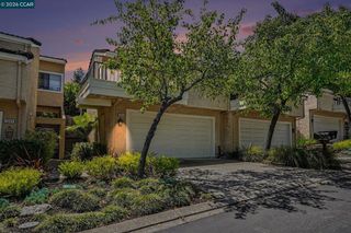 2042 Lost Lake Pl, Martinez, CA 94553