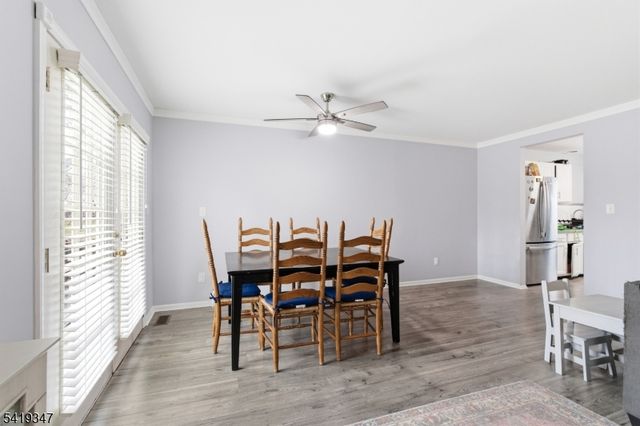 20 Pond Ct, Hillsborough Twp., NJ 08844