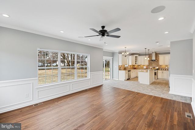 186 BYBERRY RD., Huntingdon Valley, PA 19006