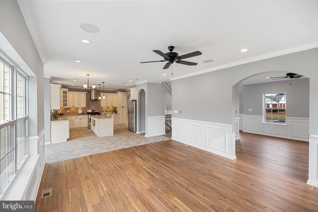 186 BYBERRY RD., Huntingdon Valley, PA 19006