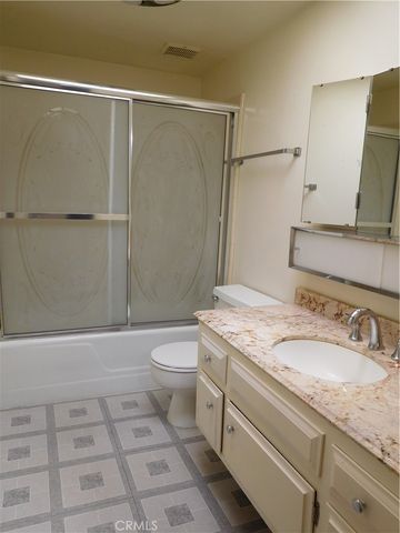 1015 N Michillinda 203, Pasadena, CA 91107