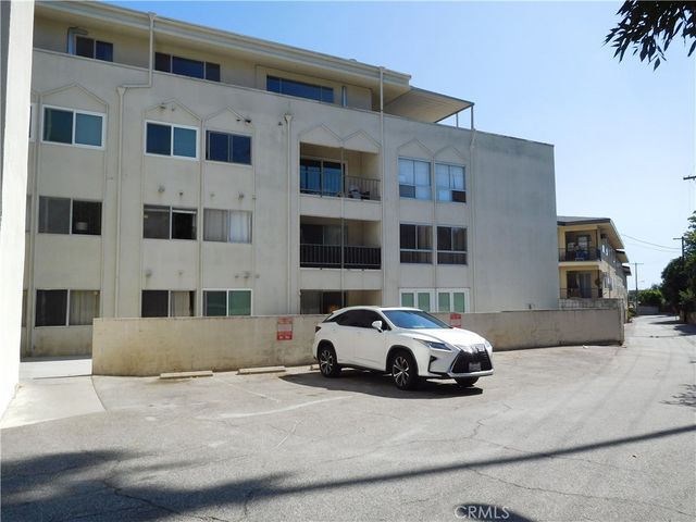 1015 N Michillinda 203, Pasadena, CA 91107