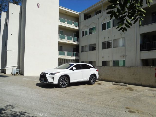 1015 N Michillinda 203, Pasadena, CA 91107