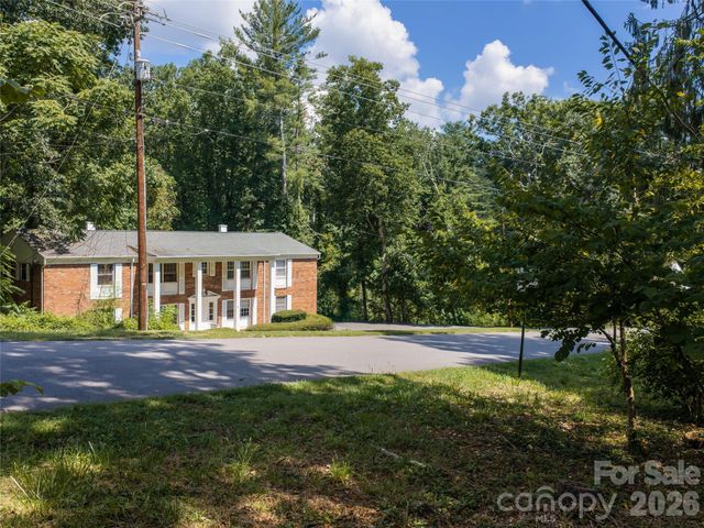 145 Kenilworth Road, Asheville, NC 28803