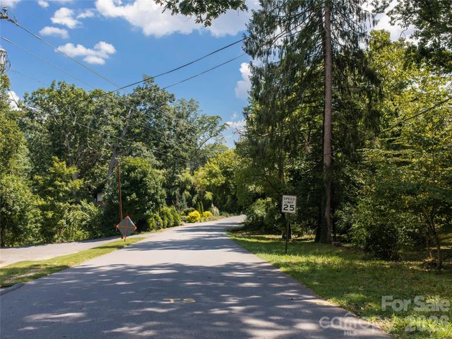 145 Kenilworth Road, Asheville, NC 28803