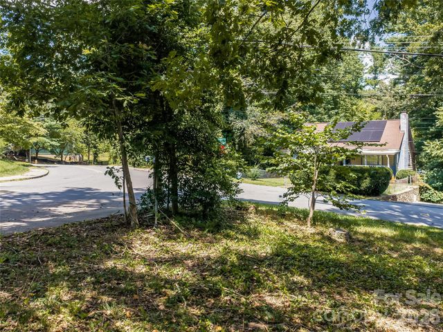 145 Kenilworth Road, Asheville, NC 28803