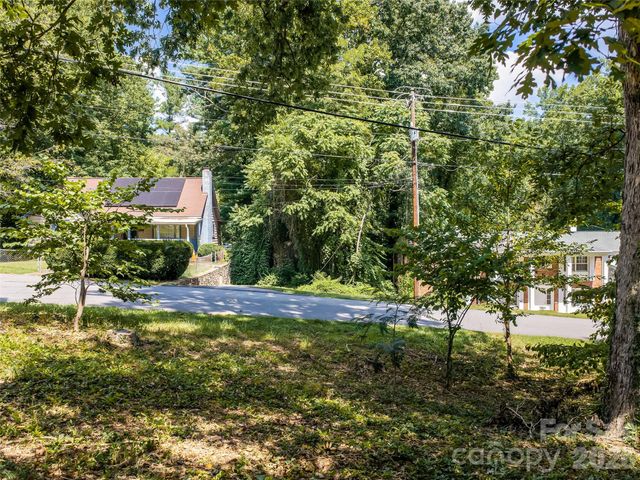 145 Kenilworth Road, Asheville, NC 28803