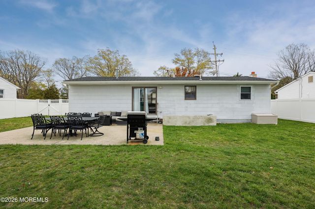 36 Bay Laurel Drive, Brick, NJ 08723