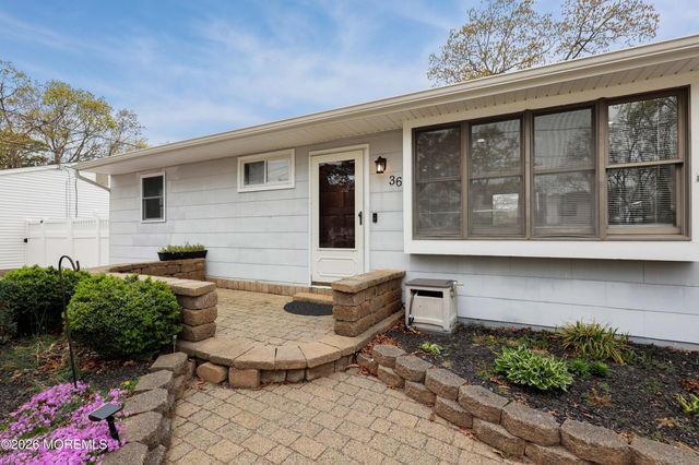 36 Bay Laurel Drive, Brick, NJ 08723
