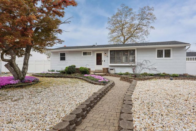 36 Bay Laurel Drive, Brick, NJ 08723
