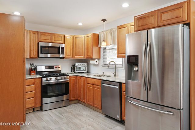 36 Bay Laurel Drive, Brick, NJ 08723