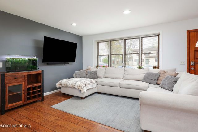 36 Bay Laurel Drive, Brick, NJ 08723