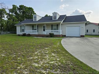 108 Laura Lane, Raeford, NC 28376