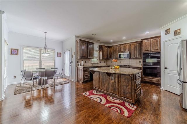 1859 Alcovy Shoals Bluff, Lawrenceville, GA 30045