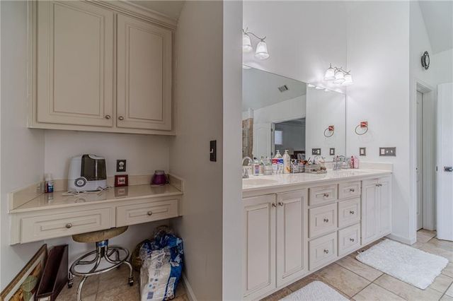 1859 Alcovy Shoals Bluff, Lawrenceville, GA 30045