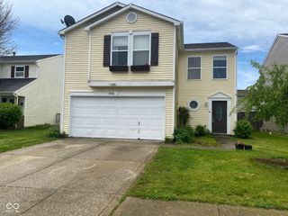 2350 Harvest Moon Drive, Greenwood, IN 46143