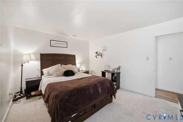 103 Five Oaks Ln, Ashland, VA 23005