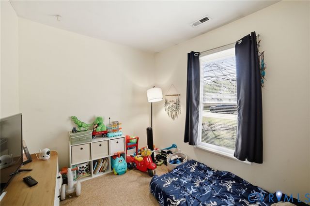 103 Five Oaks Ln, Ashland, VA 23005