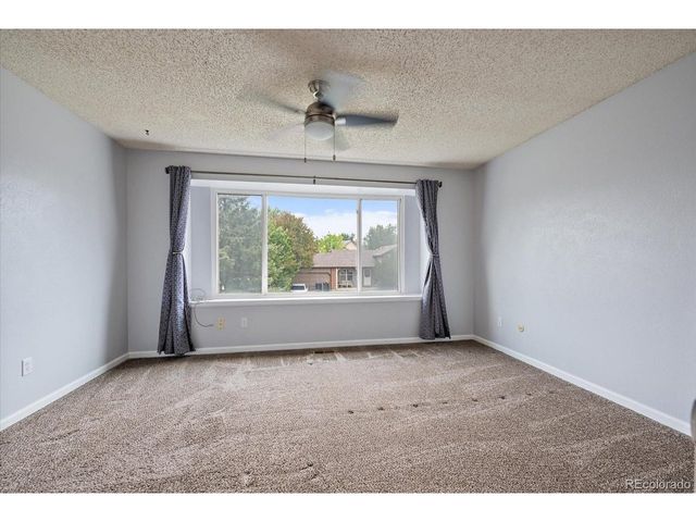 8651 Aspen Cir, Parker, CO 80134