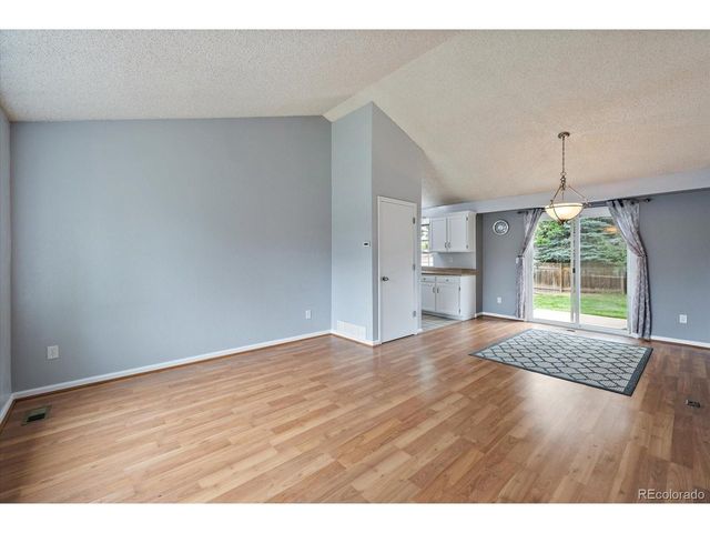 8651 Aspen Cir, Parker, CO 80134
