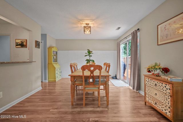3025 Foxhorn Road, Jacksonville, NC 28546