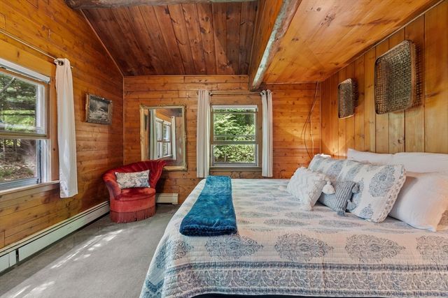 10 Old Shirley Rd, Harvard, MA 01451