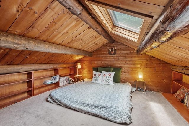 10 Old Shirley Rd, Harvard, MA 01451