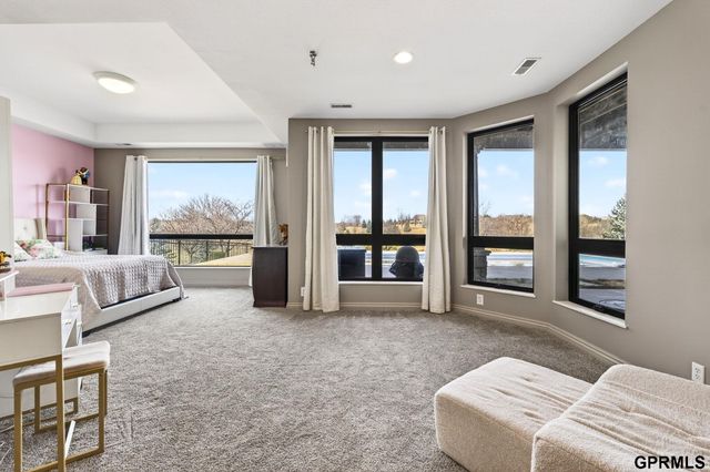 4302 N 195 Circle, Elkhorn, NE 68022