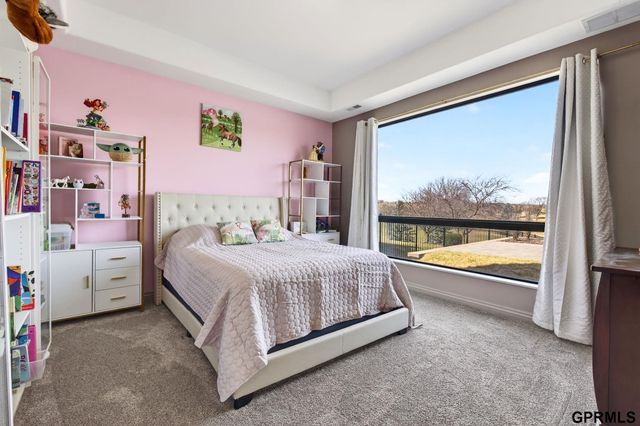 4302 N 195 Circle, Elkhorn, NE 68022