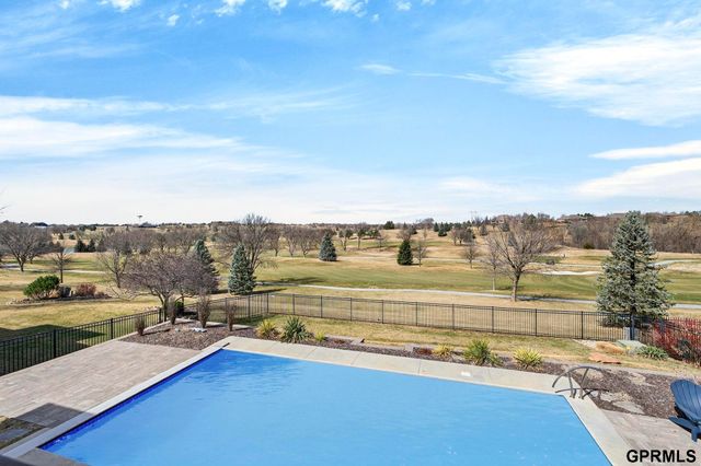 4302 N 195 Circle, Elkhorn, NE 68022